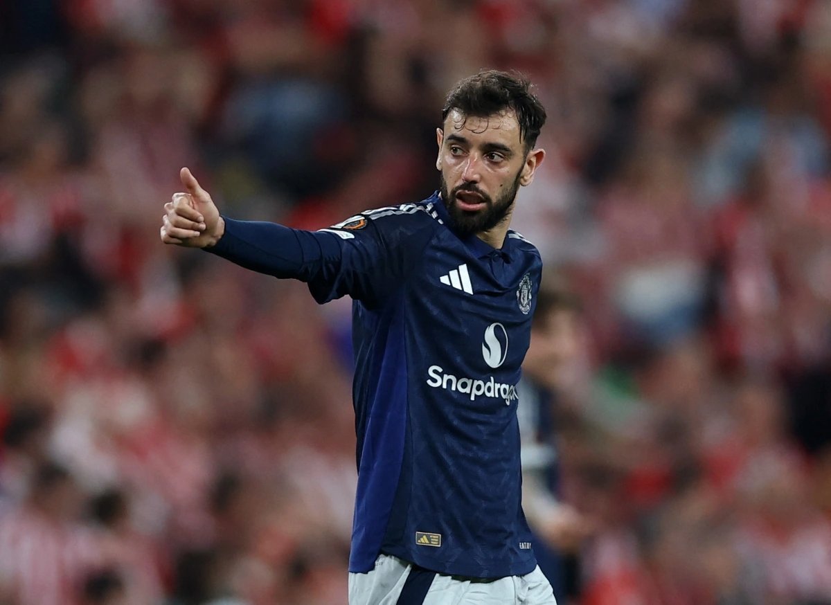 Bruno Fernandes chơi cực hay tại Man Utd