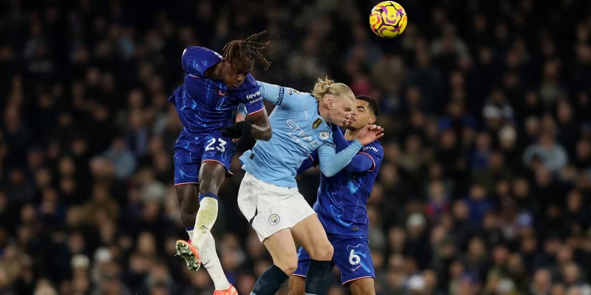 Man City bung sức đấu Chelsea