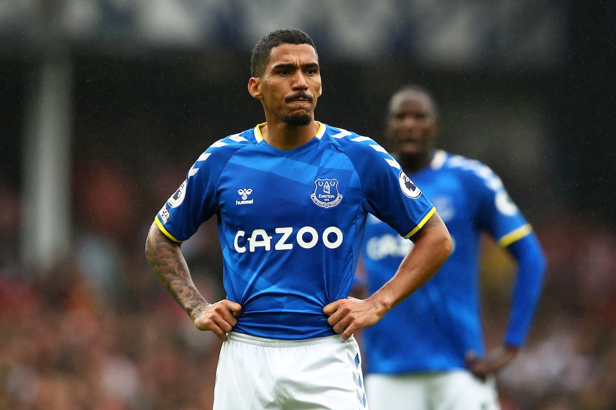 Allan cũng nằm trong mục tiêu của Tottenham