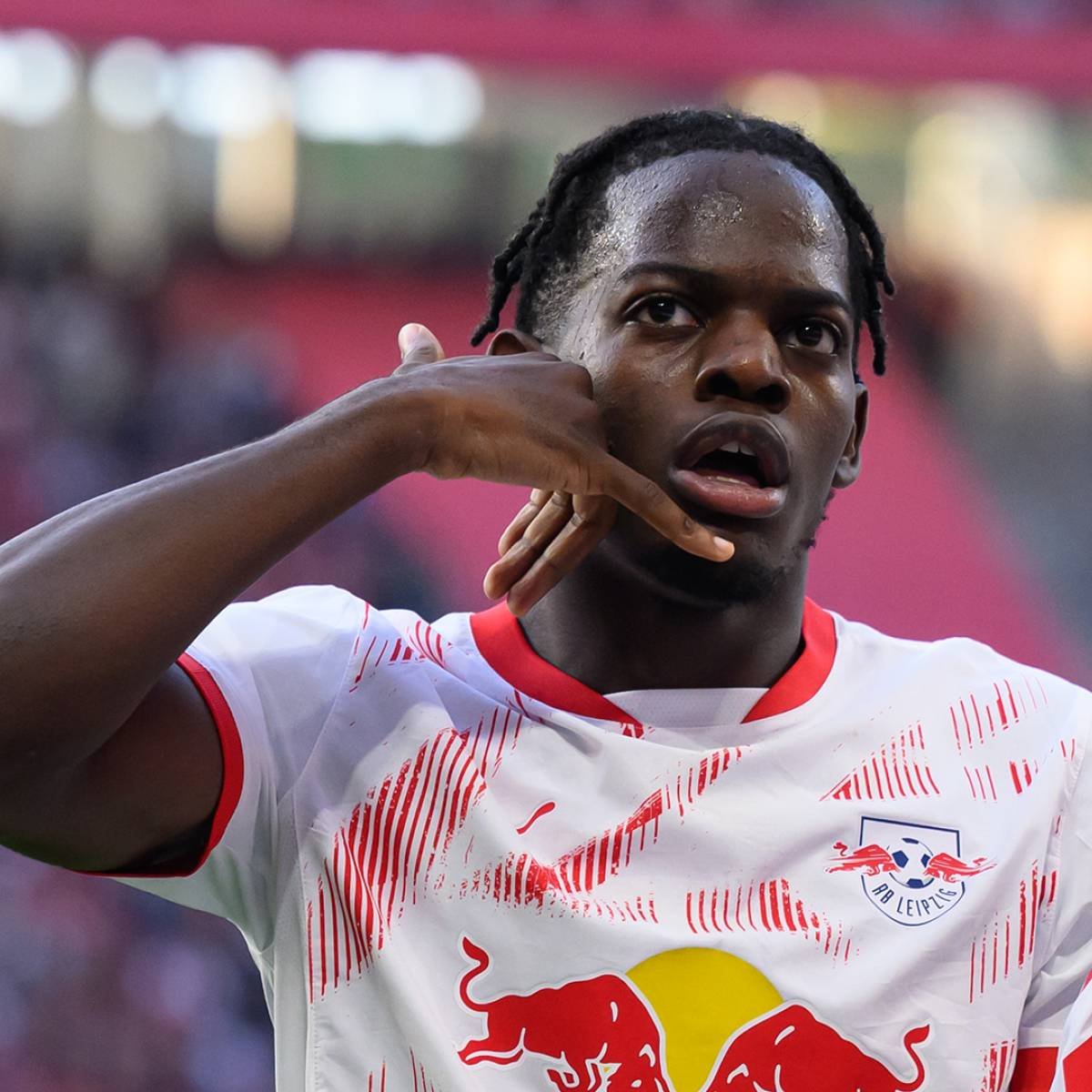 Arsenal tự tin trong cuộc đua chiêu mộ Lukeba