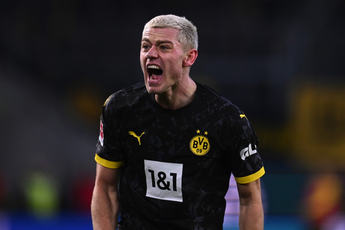 Ryerson sẽ là làn gió mới cho hành lang cánh của MU