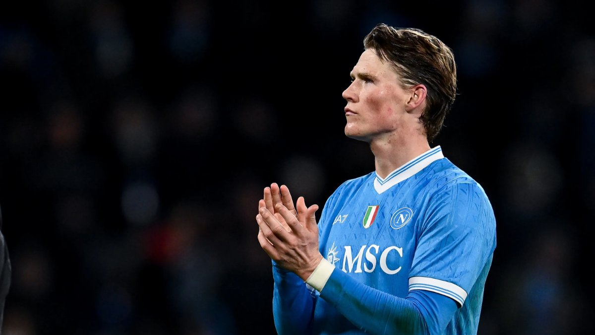 McTominay đang hạnh phúc với Napoli