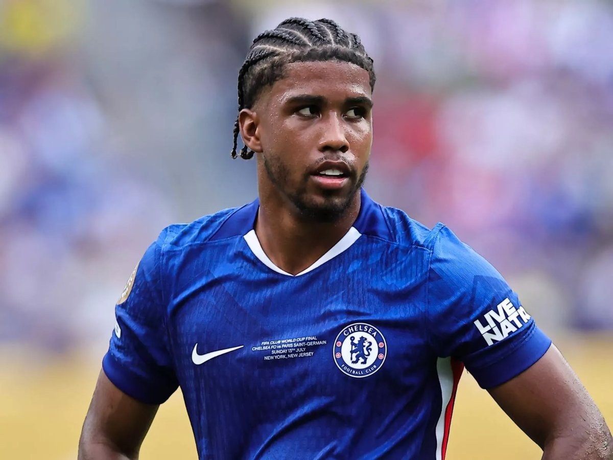 MU đánh giá cao tài năng của Santos