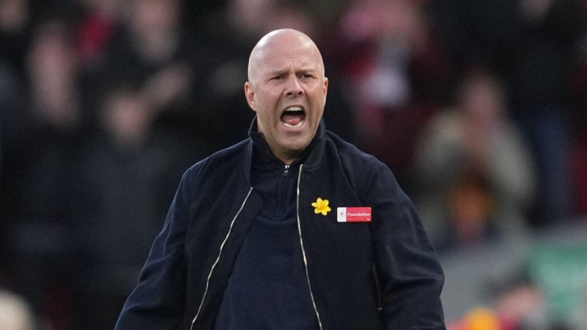 Ông Slot có nguy cơ bị sa thải