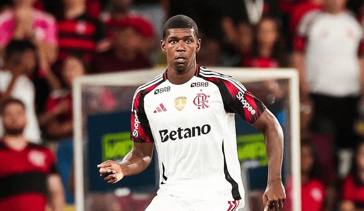 Arsenal muốn sở hữu thần đồng Thuram