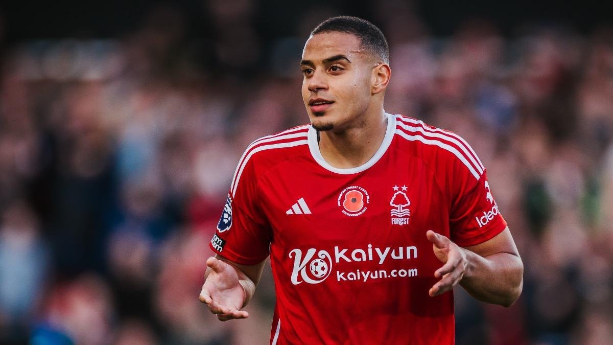 MU cũng muốn chiêu mộ Murillo