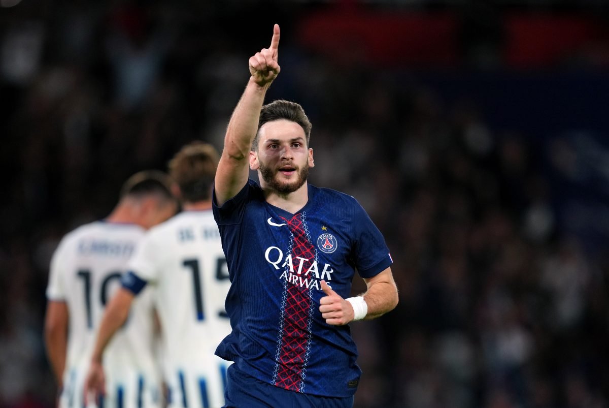 Romano khẳng định Kvaratskhelia hài lòng với PSG