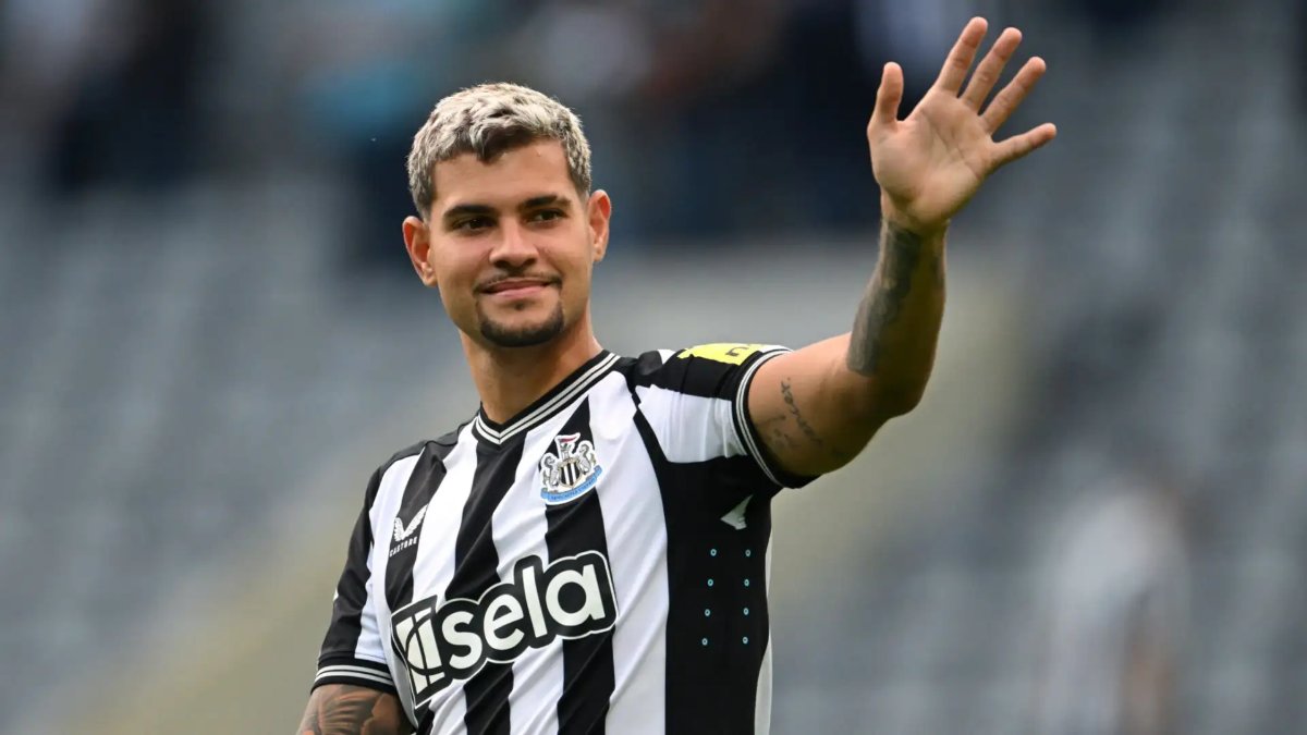 Arsenal lên kế hoạch đưa Guimaraes về Emirates