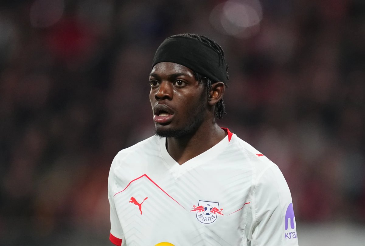 MU quyết tâm mua Castello Lukeba 2 Lukeba được định giá hơn 57 triệu euro