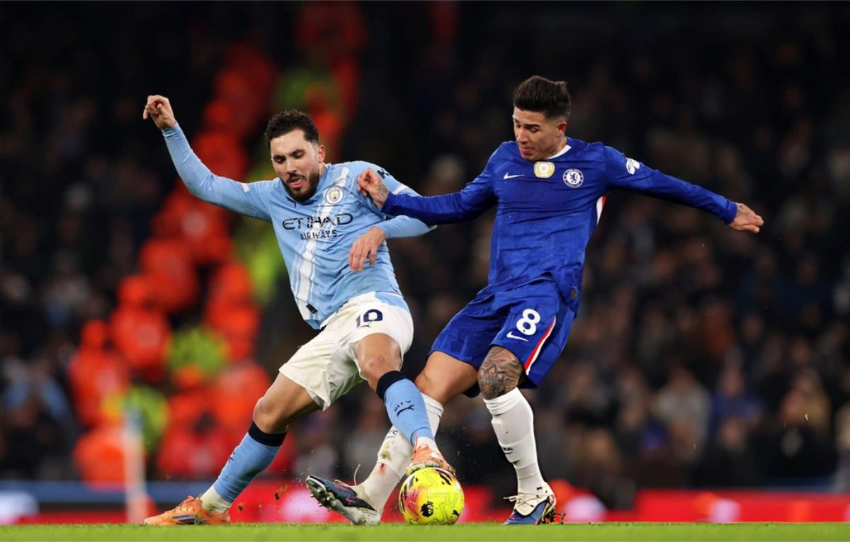 Chelsea bị đánh giá thấp hơn Man City