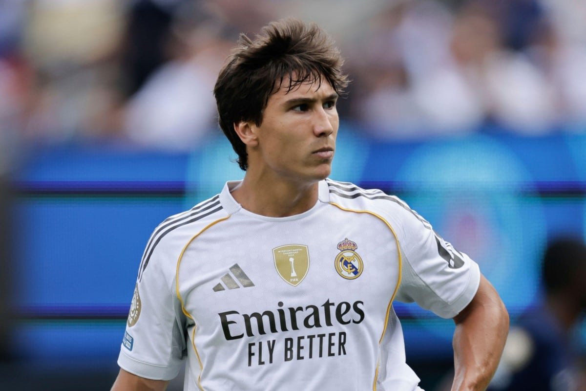 Newcastle cũng muốn sở hữu Garcia