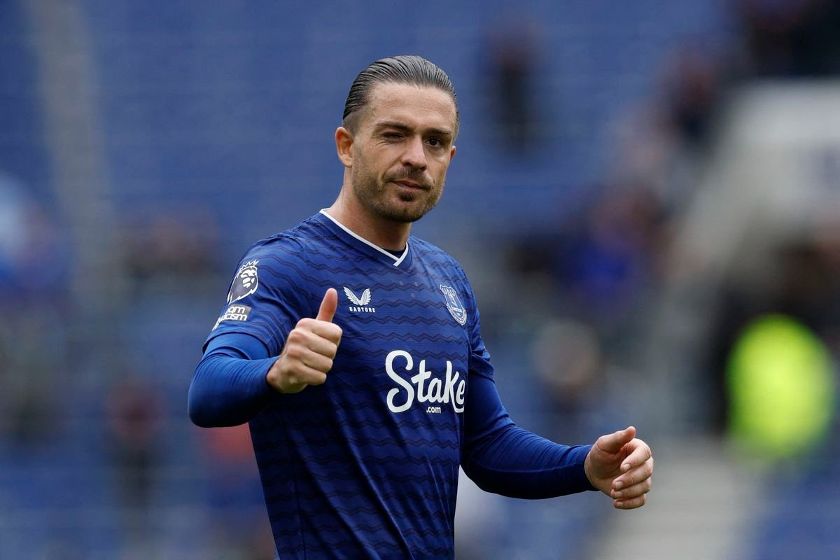 Everton muốn ký hợp đồng với Grealish