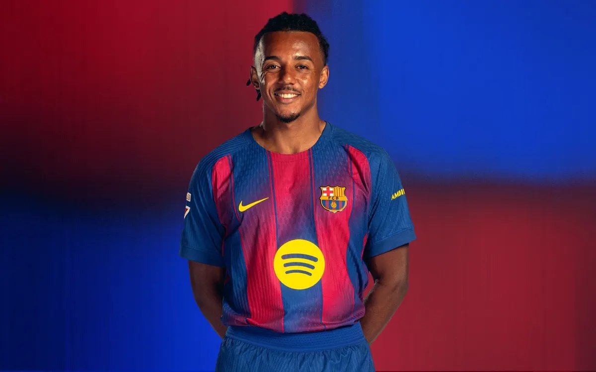 Kounde muốn thử sức với Ngoại hạng Anh