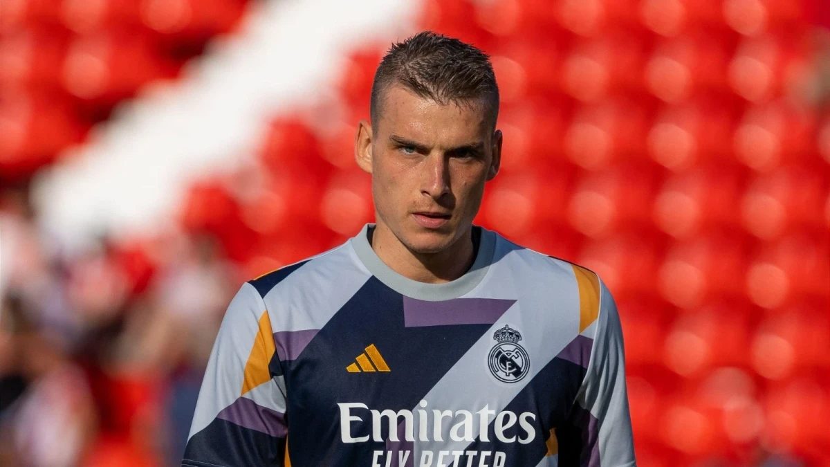 Juventus muốn chiêu mộ Andriy Lunin