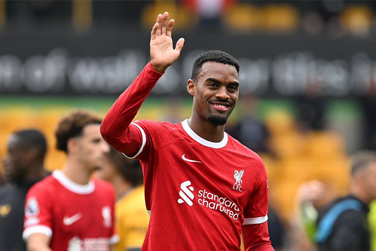 Liverpool không muốn các đối thủ hỏi mua Gravenberch