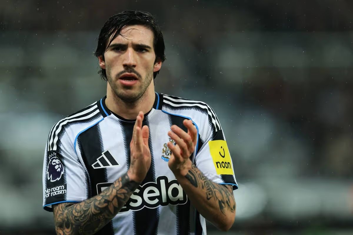 Arsenal, Man City và MU đều muốn sở hữu Sandro Tonali