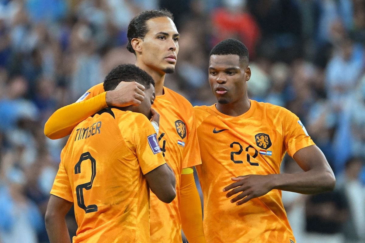 Ronald Koeman xây dựng ĐT Hà Lan giàu bản lĩnh
