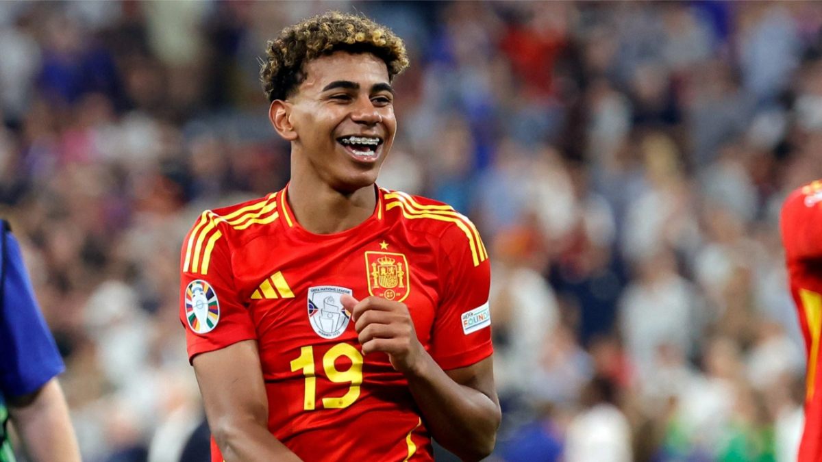 HLV ĐT Tây Ban Nha tuyên bố bất ngờ trước World Cup 2026 3 Yamal là ngôi sao quan trọng nhất của Bò tót