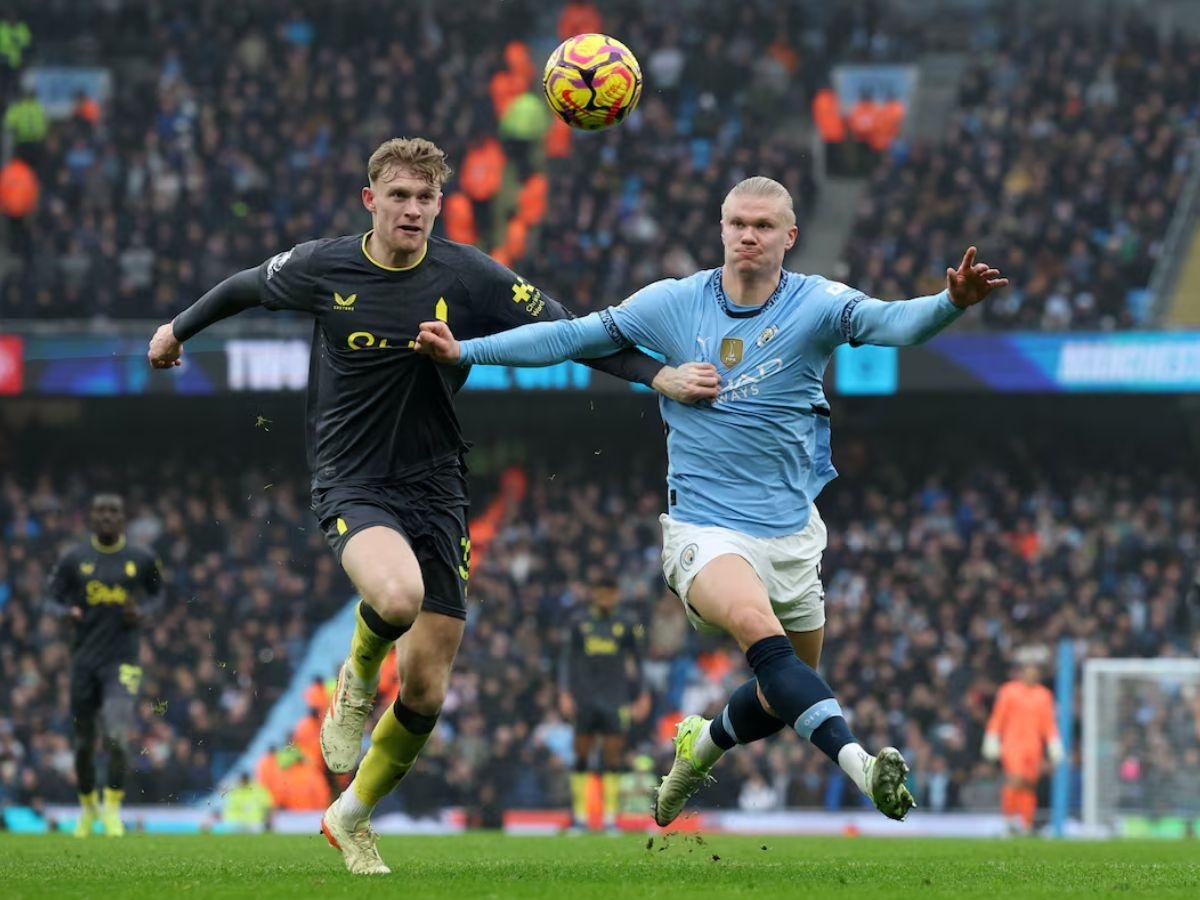 Everton khó ngăn cản sức mạnh của Man City
